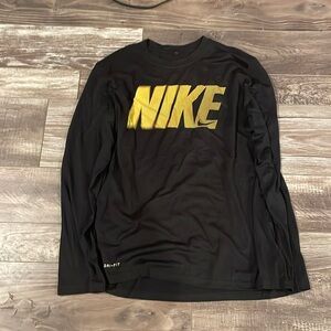 Size large ,long  sleeve Nike drifit